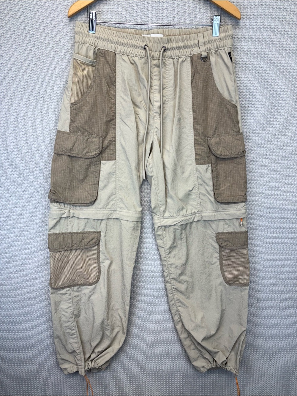 PacSun Cargo Pants Mens M Beige Baggy Convertible Zip Off Elastic Waist Utility